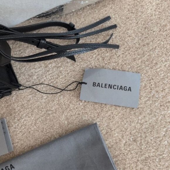 BALENCIAGA NEO CITY MOTO MINI BAG 💯 AUTHENTIC!!! COA NWT - Picture 13 of 13